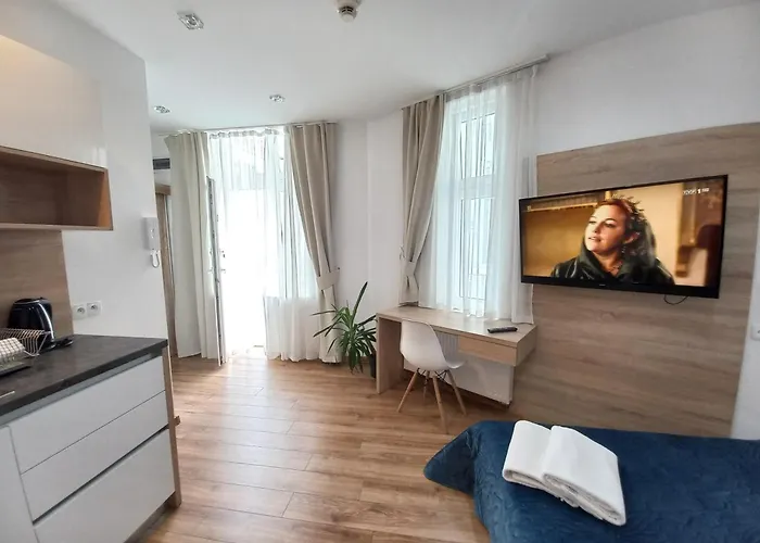 Old Town Apartmens - B33 Apartment *