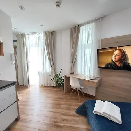 Old Town Apartmens - B33 Lägenhet *